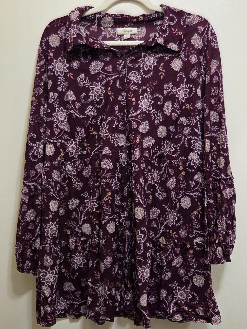 Style & Co Floral Button-Front Tunic in Plum 2X - Picture 2 of 5